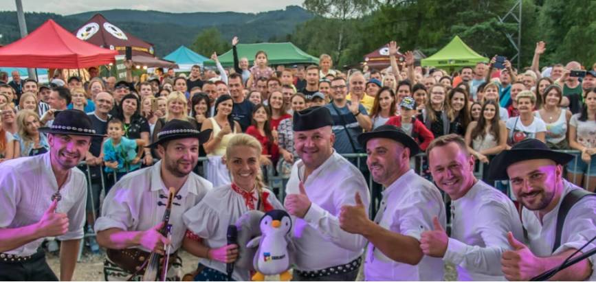 V Festiwal Sera: koncerty zespołów Future Folk i Pogwizdani
